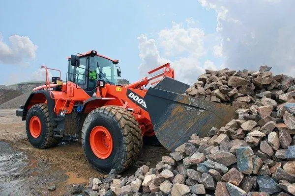 Doosan DL420-3 thumbnail 3