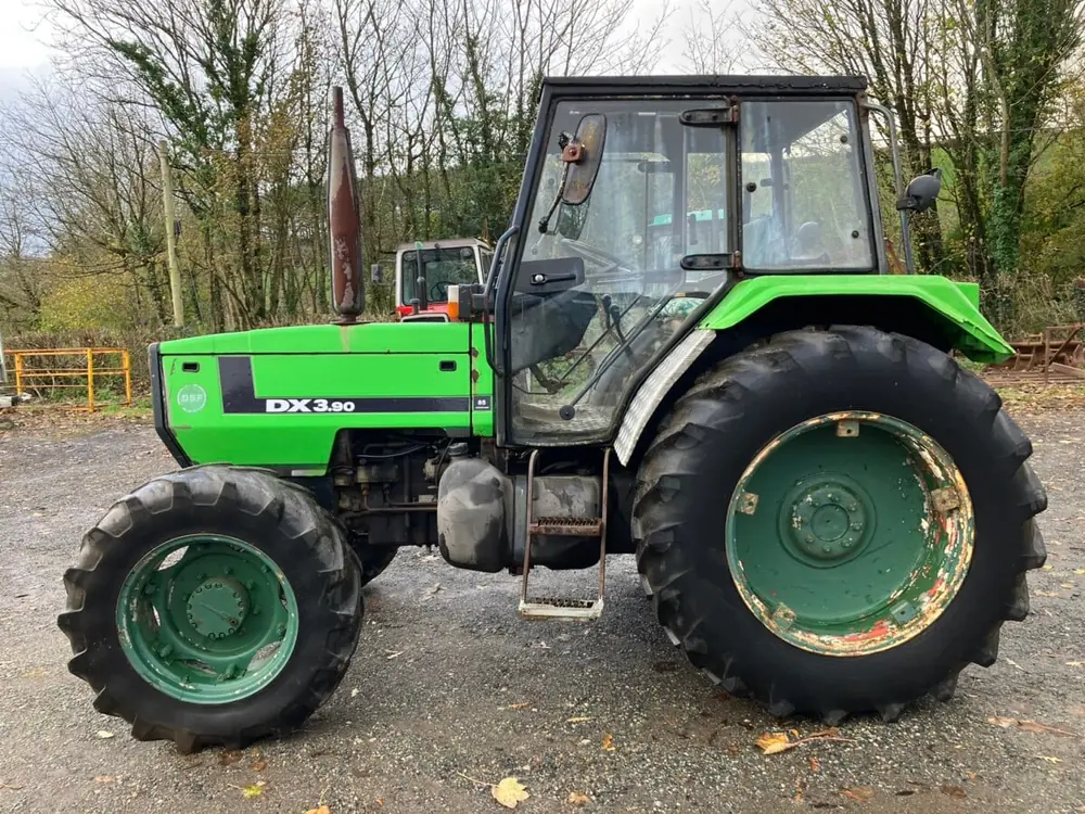 DEUTZ-FAHR DX 3.90 S AgroCom