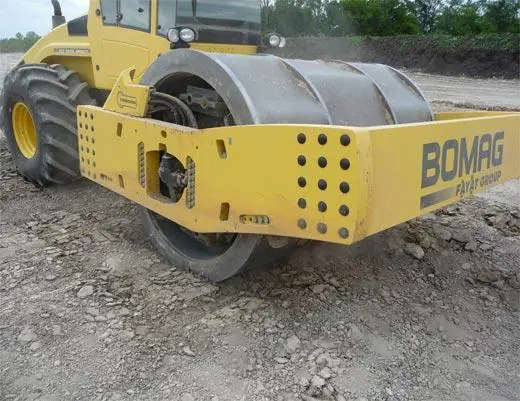 Bomag BW 332 DEEP Impact