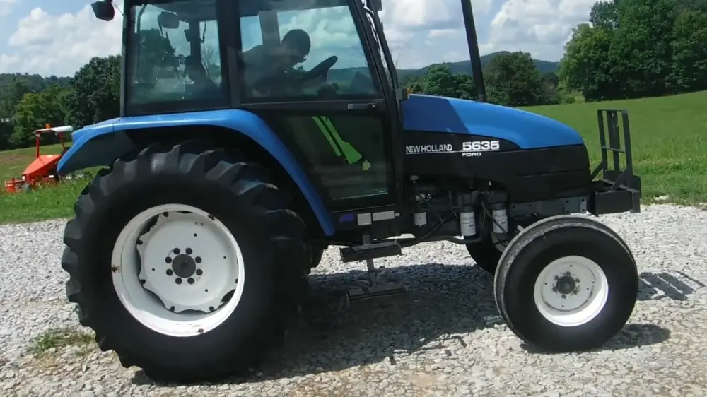 Ford-NH 5635 A Splitt