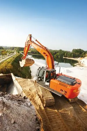Hitachi ZX 250 LC-3 thumbnail 2