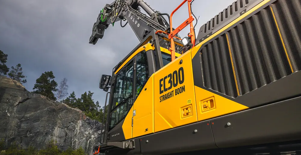 Volvo EC300 Straight Boom L thumbnail 5