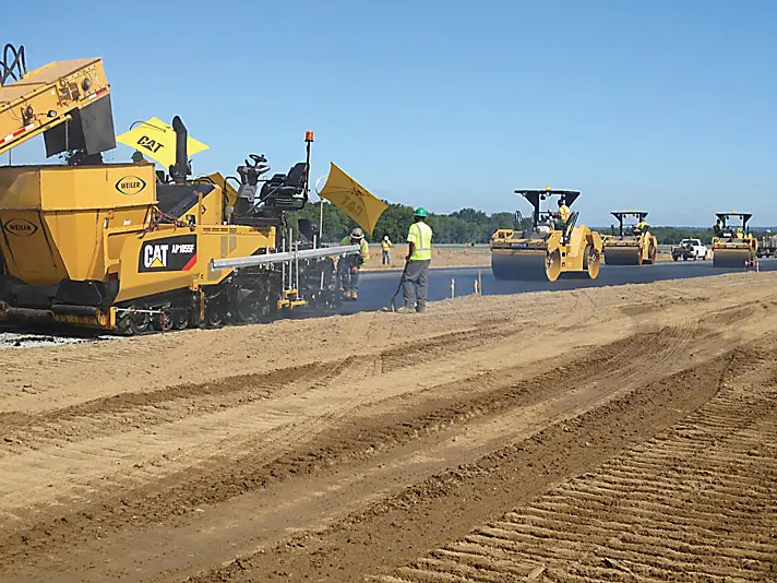 Caterpillar AP1055F thumbnail 3