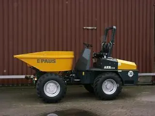 Paus AKR 153