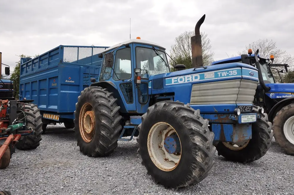 Ford-NH TW-35