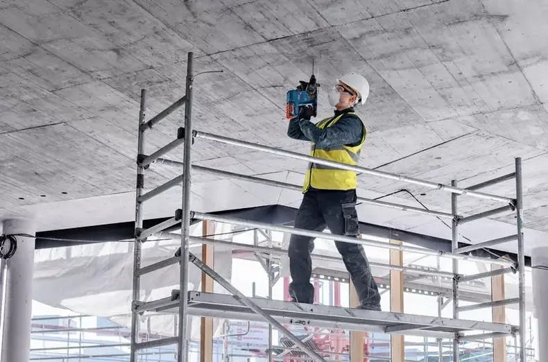 Bosch GBH 18V-24 C thumbnail 6