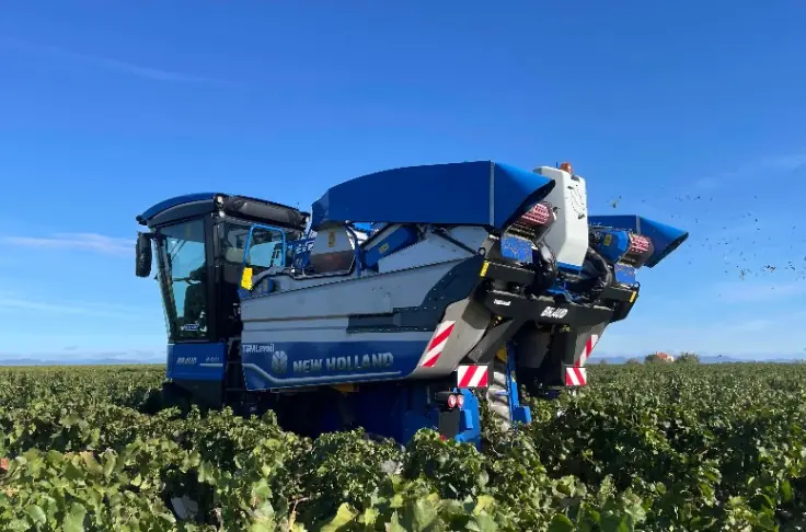 New Holland Braud 7030M
