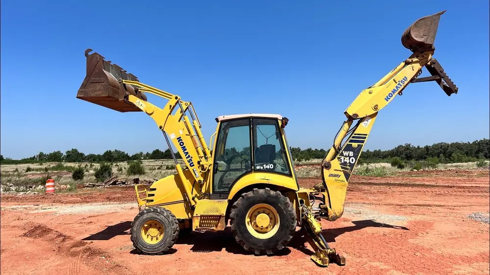 Komatsu WB 140PS-2