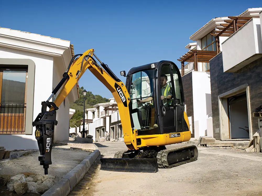 JCB 8018 thumbnail 3
