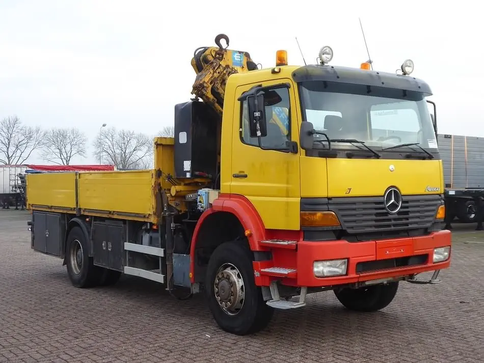 Mercedes-Benz Atego 1928 L