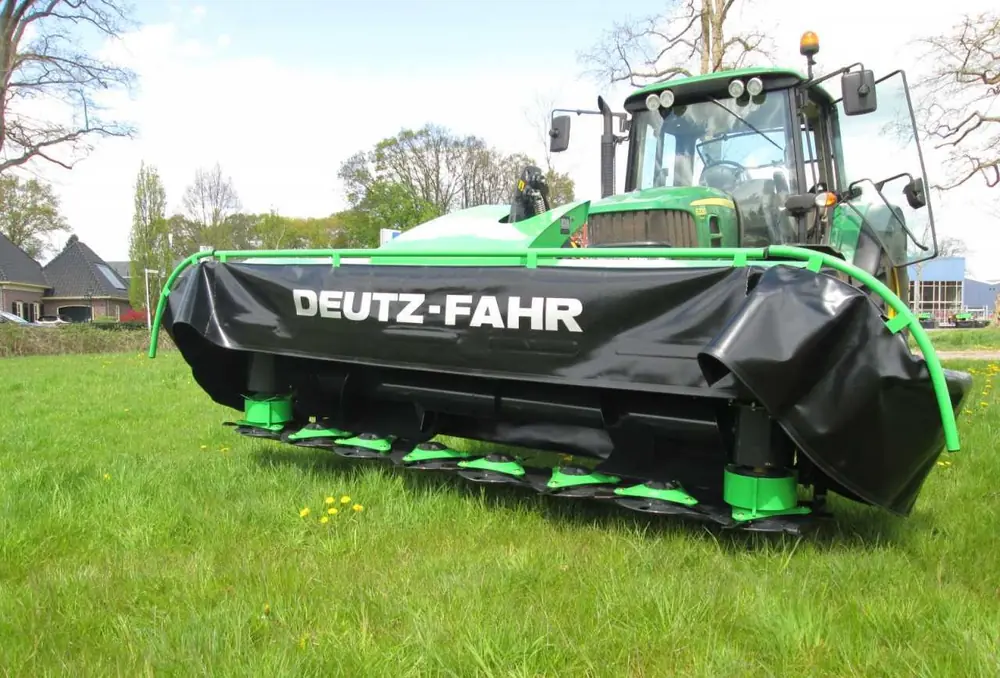 DEUTZ-FAHR DiscMaster 628 FT