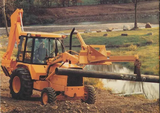 John Deere Construction 210 C