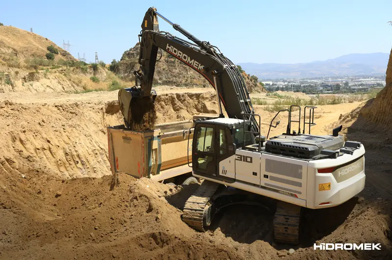 Hidromek HMK 310 NLC thumbnail 3
