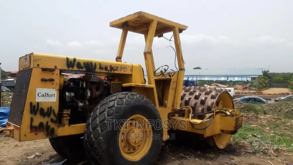 Bomag BW 212 PD