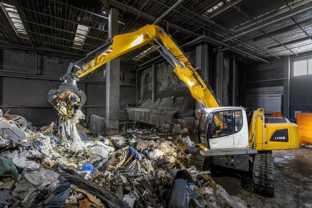 Liebherr LH 26 C Industry Litronic thumbnail 4