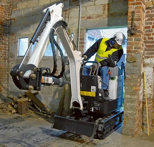 Bobcat E10