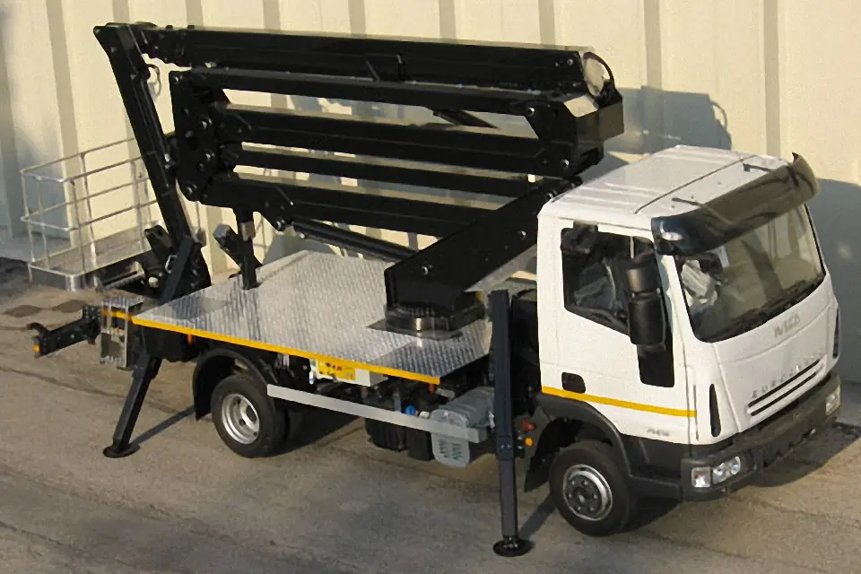 ISOLI PNT280J