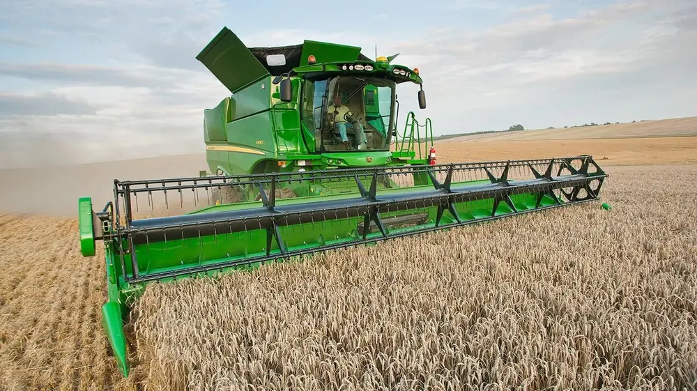 John Deere 622R