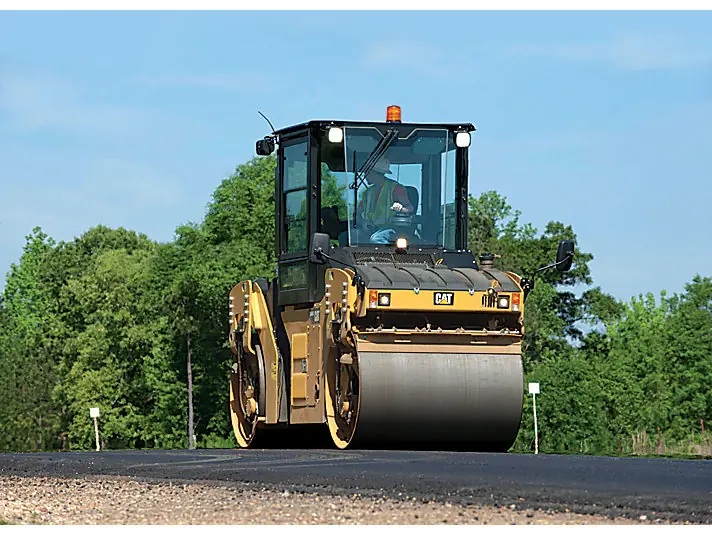 Caterpillar CB44B