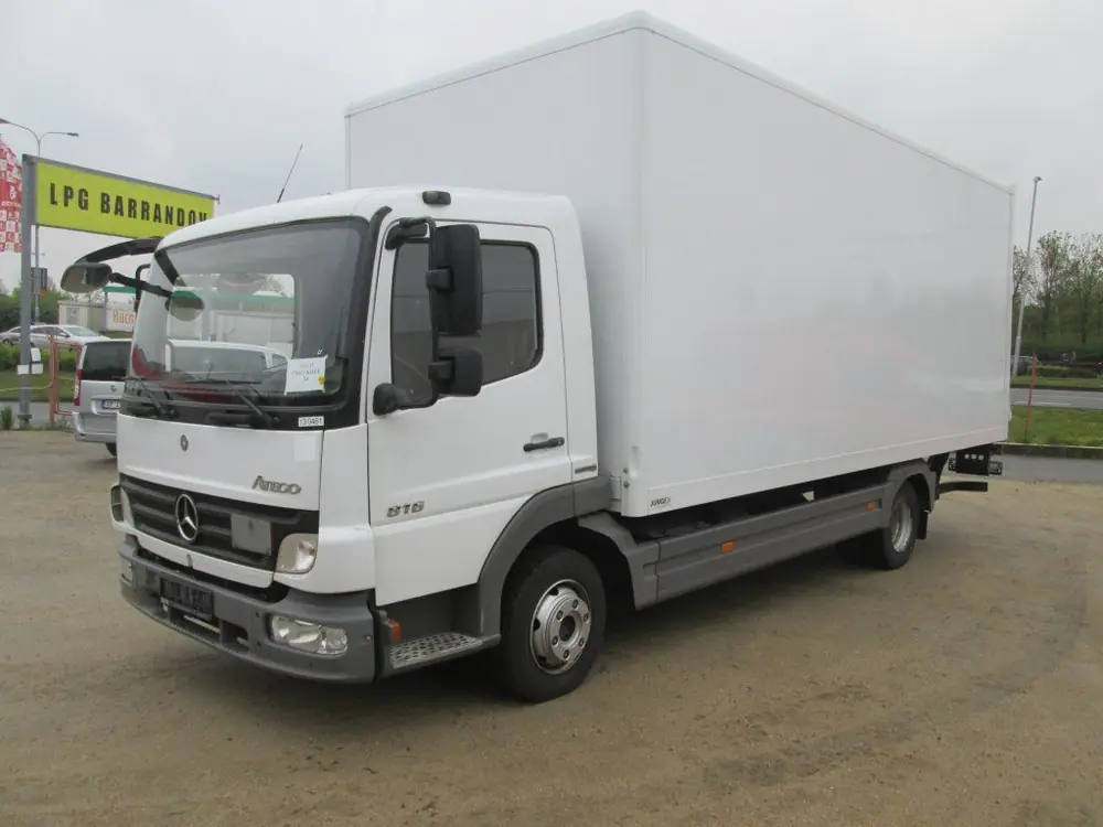 Mercedes-Benz Atego 816