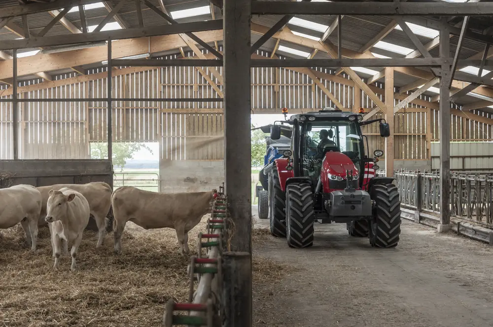 Massey Ferguson MF 5713SL thumbnail 3