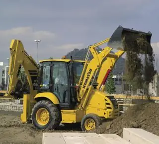 Komatsu WB91R-2