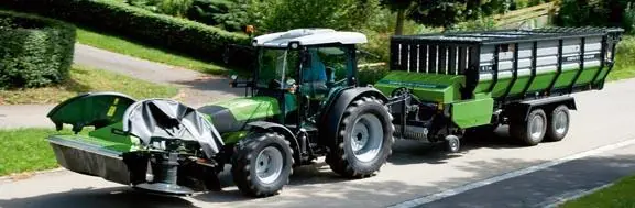 DEUTZ-FAHR Agroplus 320 DT thumbnail 3