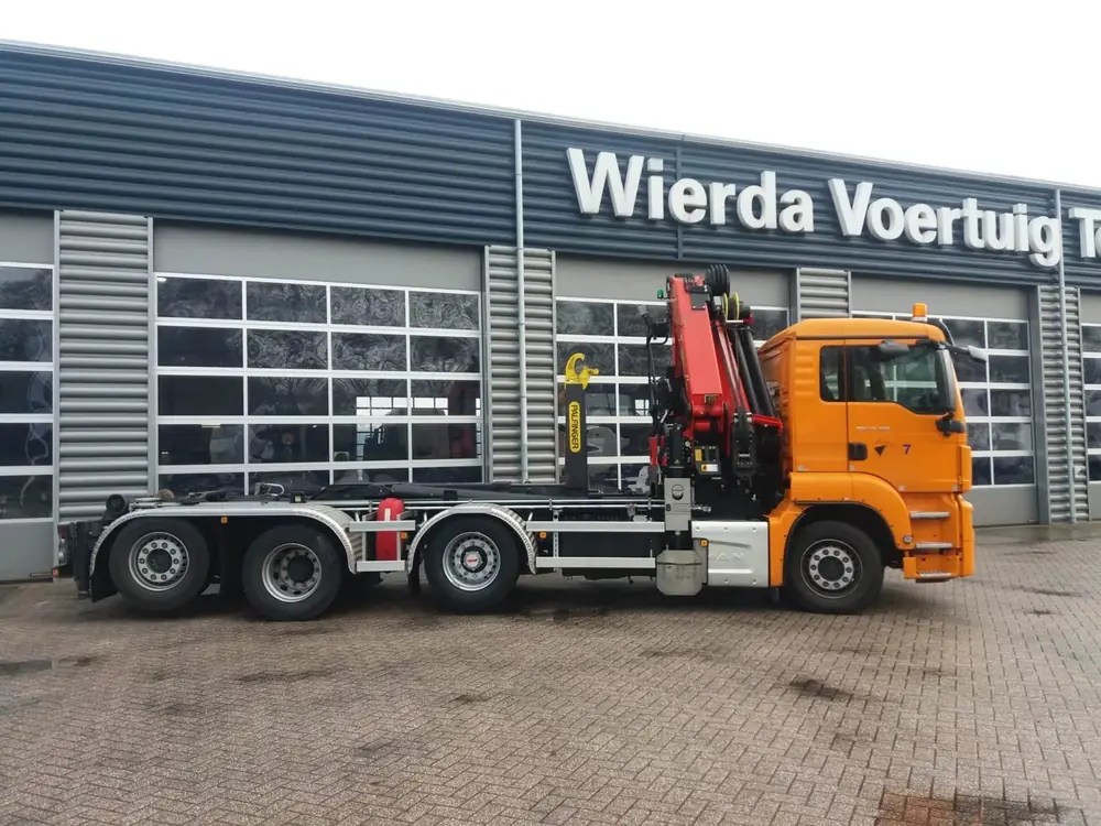 MAN TGS 37.320