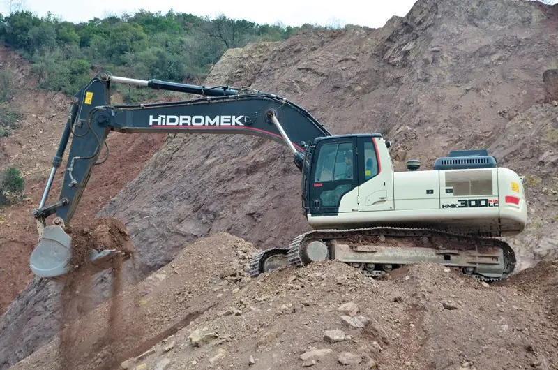 Hidromek HMK 300 LCLR