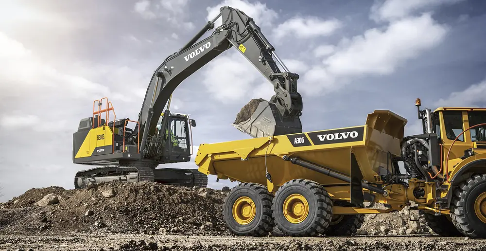 Volvo EC300E L Hybrid thumbnail 3