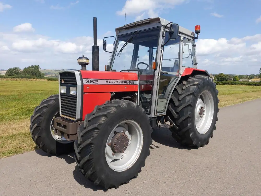 Massey Ferguson MF 362