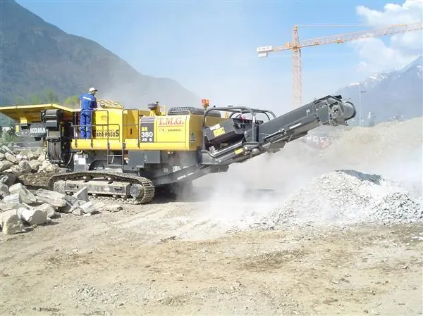 Komatsu BR380JG