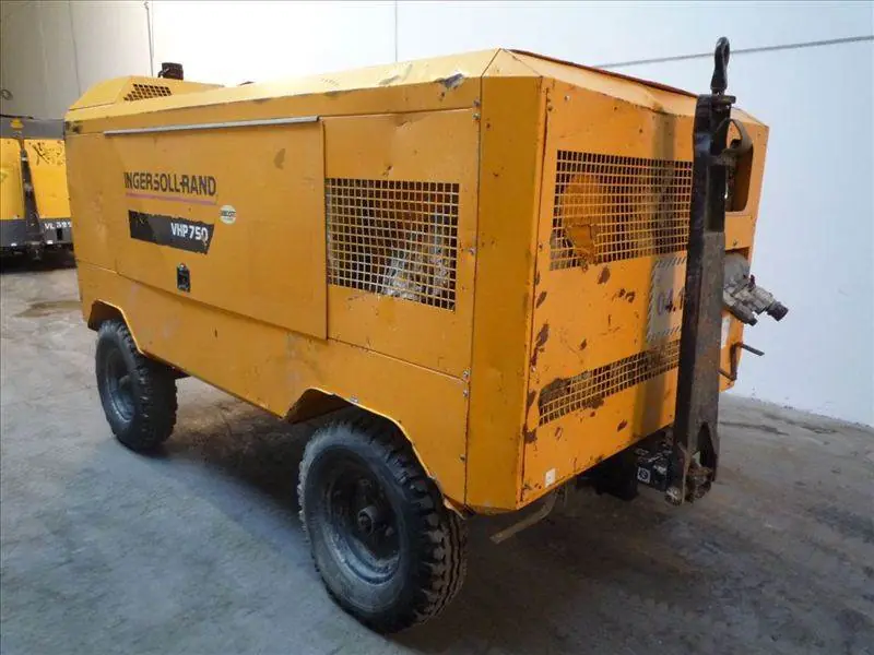 Ingersoll-Rand VHP 750 W CAT