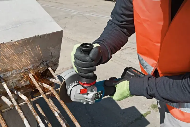 Bosch GWS 18V-10 PSC thumbnail 5