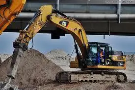 Caterpillar 330D LN thumbnail 3