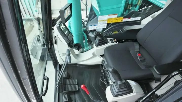 Kobelco SK 300 LC 10E thumbnail 6