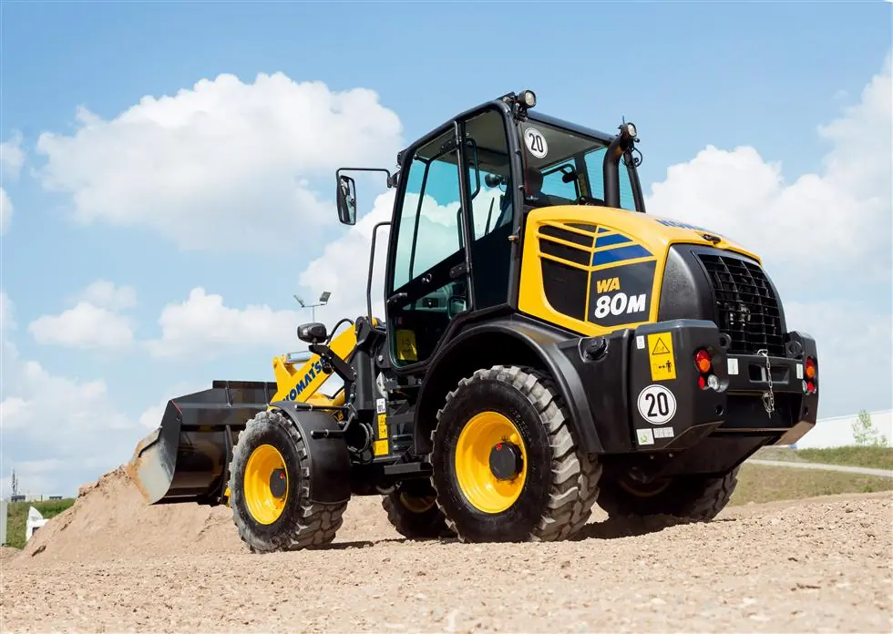 Komatsu WA80M-7 thumbnail 4