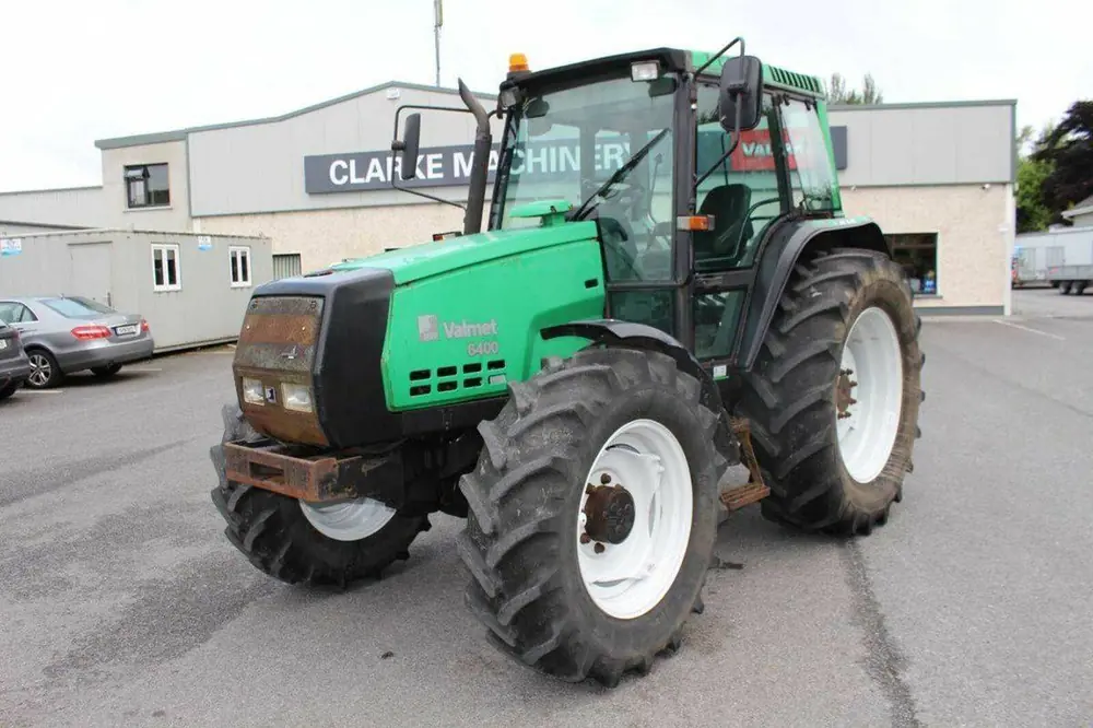 Valtra 6400