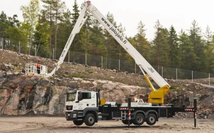 Bronto Skylift S 56 XR thumbnail 2