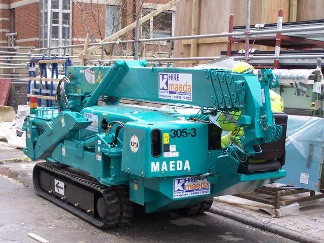 Maeda MC 305 CRM-E thumbnail 6