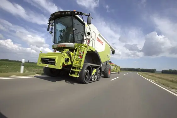 Claas Lexion 770 TerraTrac thumbnail 2