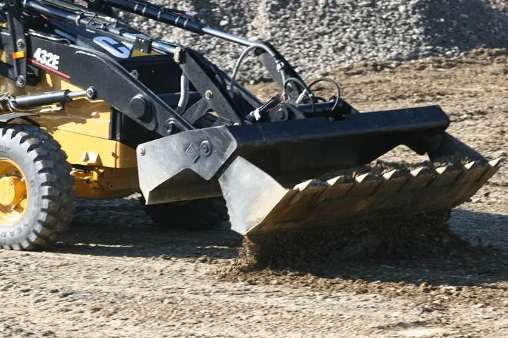 Caterpillar 432E 4x4 thumbnail 3