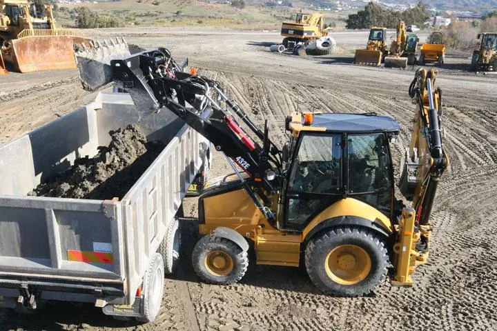 Caterpillar 432E 4x4 thumbnail 4