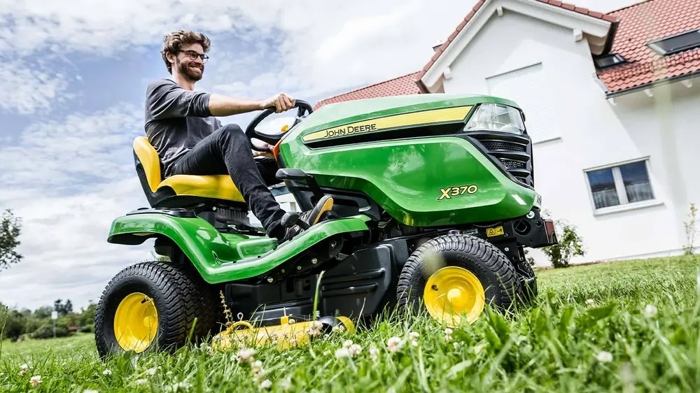 John Deere X370 thumbnail 2