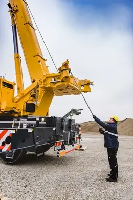 Liebherr LTM 1090-4.2 thumbnail 9