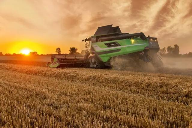 DEUTZ-FAHR C 9305 TS thumbnail 3