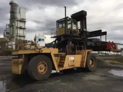 Caterpillar V 1100