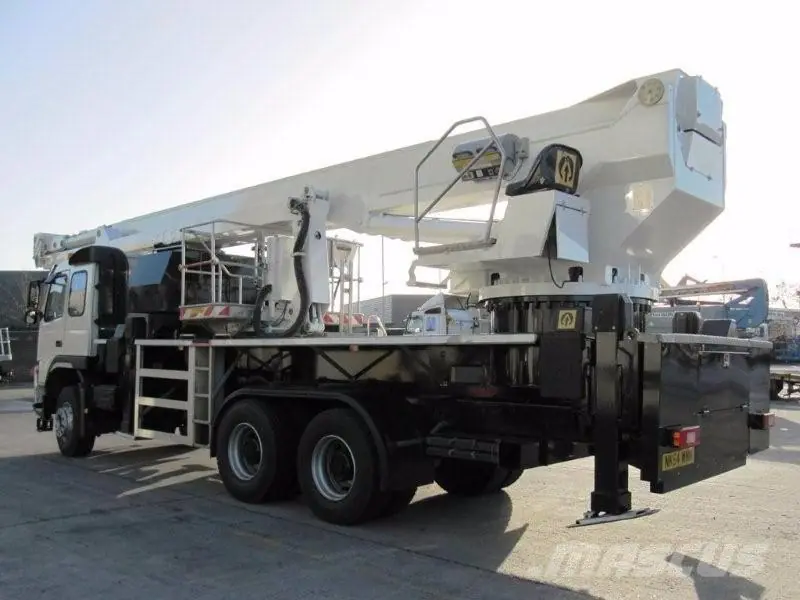 Bronto Skylift S 35 MDT 2000