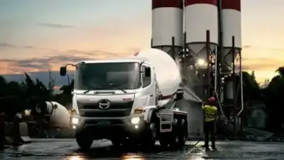 Hino 500 FL 2628 6x2 thumbnail 2