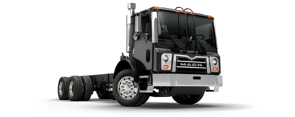 Mack TerraPro 64R Day Cab Cummins Westport L9N